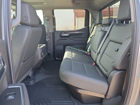 New 2026 Chevrolet Silverado 1500 LT Trail Boss w/ LT Trail Boss Premium Package image 16