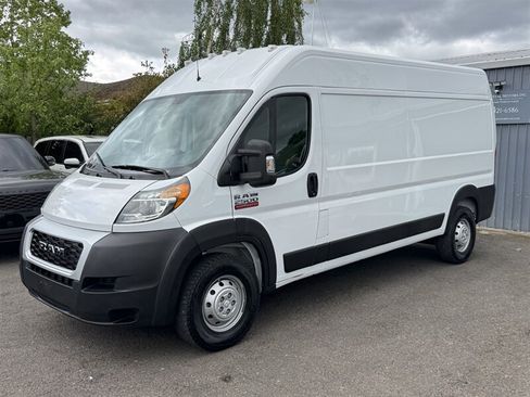 Used 2021 RAM ProMaster 2500 FWD image 3