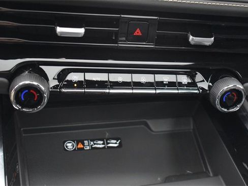 New 2026 Chevrolet Tahoe Premier image 33