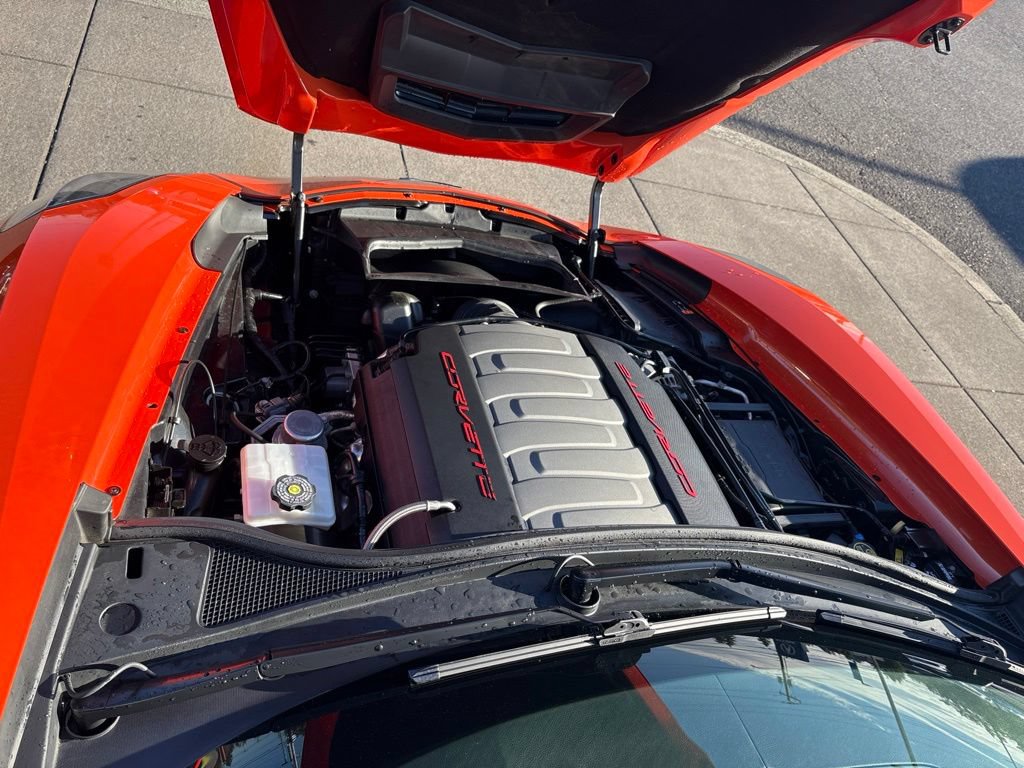 Used 2019 Chevrolet Corvette Grand Sport w/ Carbon Flash Badge Package RWD image 3