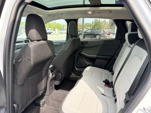Used 2024 Ford Escape Active w/ Tech Pack #1 AWD/4WD image 19