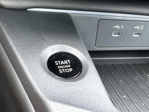 New 2026 Nissan Sentra SR w/ SR Premium Package FWD image 33