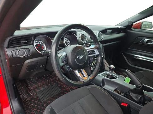 Used 2021 Ford Mustang Coupe RWD image 13