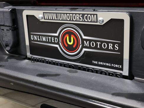 Used 2022 GMC Sierra 3500 Denali image 21