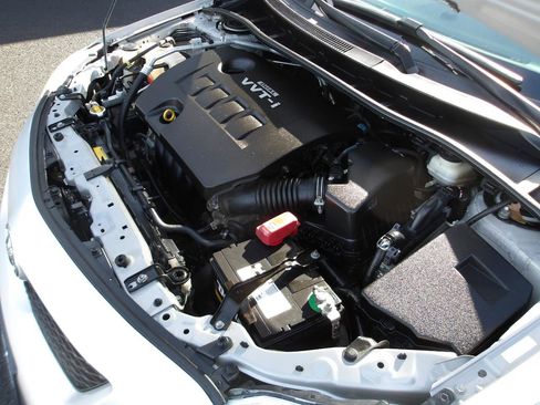 Used 2009 Toyota Corolla XLE image 17