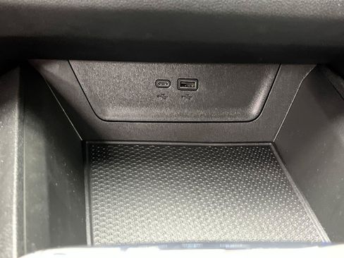 Certified 2026 Chevrolet Equinox RS w/ Convenience Package III AWD/4WD image 25