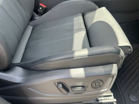 Used 2025 Audi Q5 Premium Plus AWD/4WD image 27