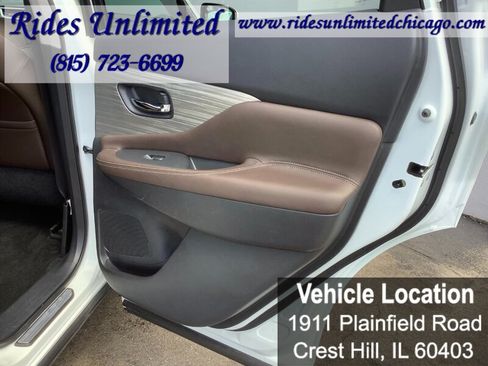 Used 2015 Nissan Murano Platinum w/ Platinum Technology Package AWD/4WD image 27