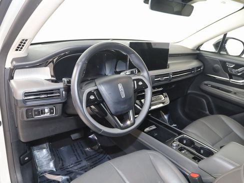 Used 2023 Lincoln Corsair Standard w/ Equipment Group 101A image 26