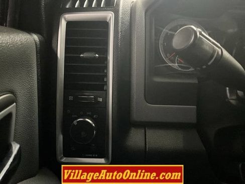 Used 2017 RAM 2500 Big Horn w/ Sport Appearance Group AWD/4WD image 25