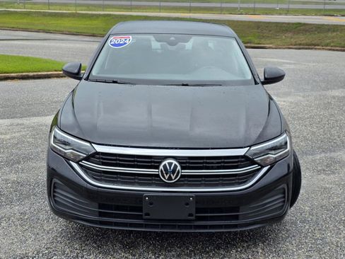 Used 2024 Volkswagen Jetta S FWD image 3