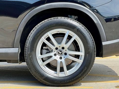 Certified 2026 Mercedes-Benz GLC 300 4MATIC image 9