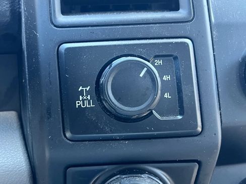 Used 2019 Ford F150 XL w/ Equipment Group 101A Mid AWD/4WD image 19
