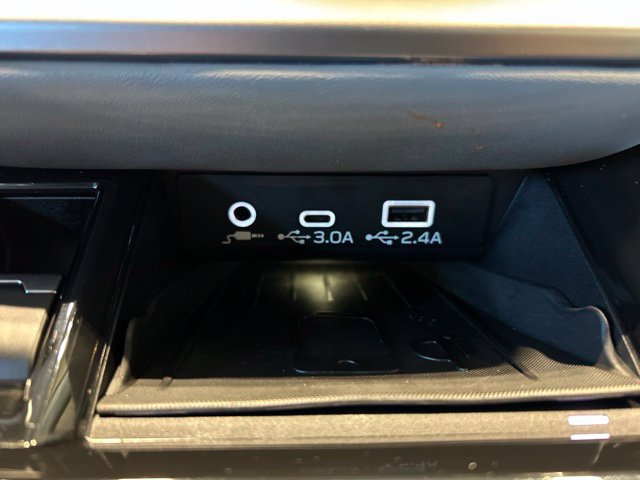 Used 2023 Subaru Outback Limited AWD/4WD image 19