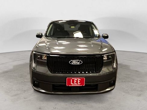 Used 2025 Ford Maverick Lobo AWD/4WD image 8