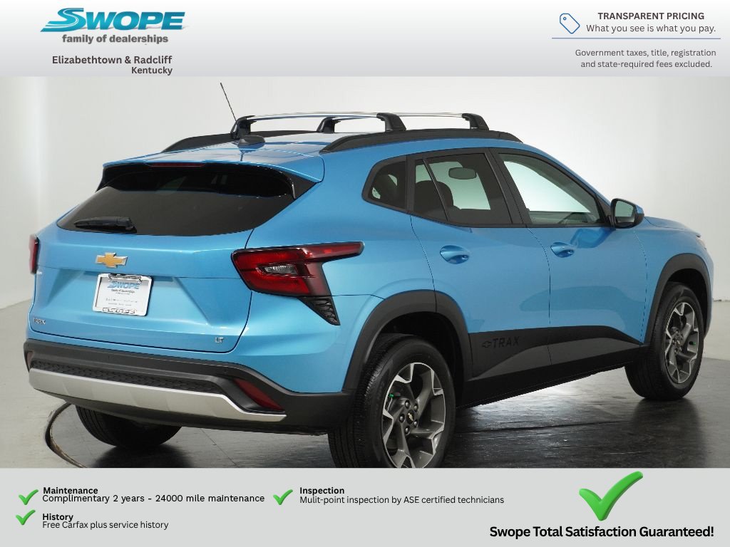 Used 2025 Chevrolet Trax LT w/ Driver Confidence Package FWD image 3