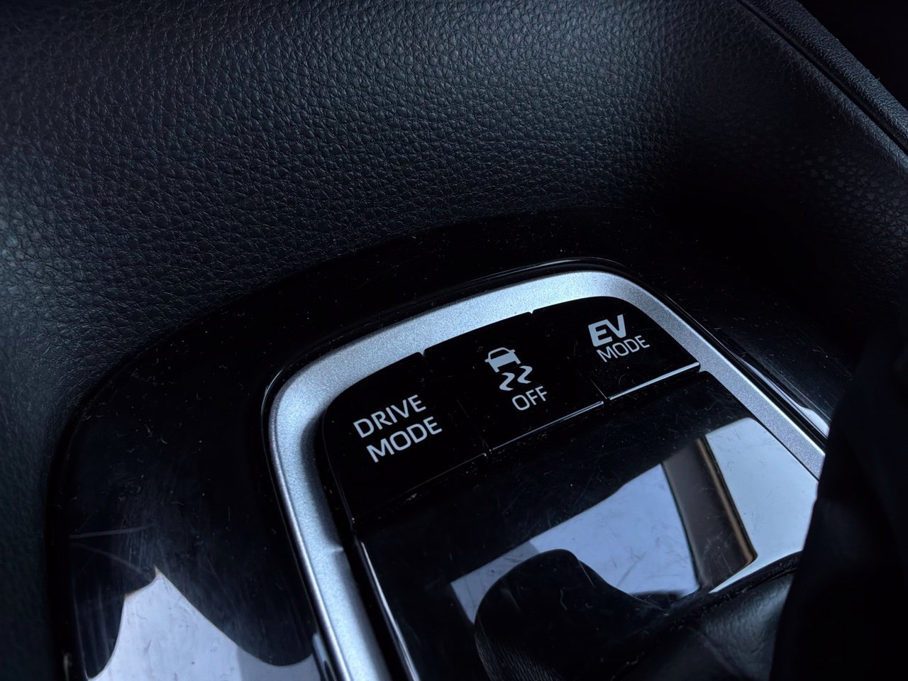 Used 2026 Toyota Corolla LE FWD image 28