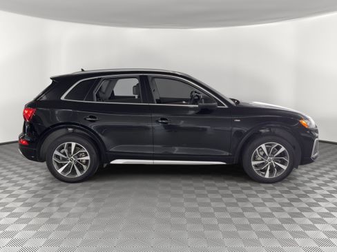 Used 2023 Audi Q5 2.0T Premium Plus w/ Premium Plus Package AWD/4WD image 8