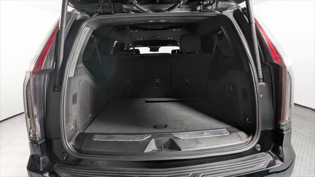 Used 2022 Cadillac Escalade ESV Luxury RWD image 18