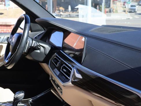 Used 2021 BMW X5 sDrive40i image 12