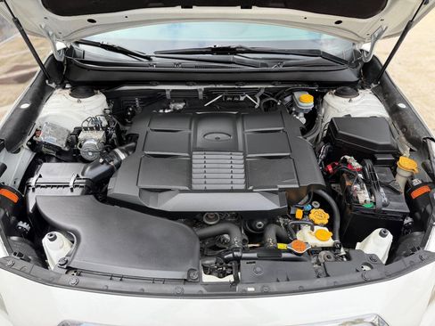 Used 2015 Subaru Outback 3.6R Limited image 20