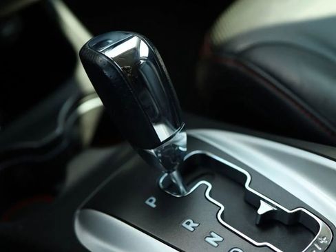 Used 2018 Dodge Journey GT w/ Driver Convenience Group image 24