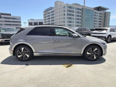 New 2026 Hyundai Ioniq 5 Limited RWD image 3
