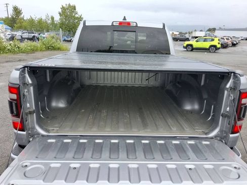 Certified 2022 RAM 1500 Laramie AWD/4WD image 11