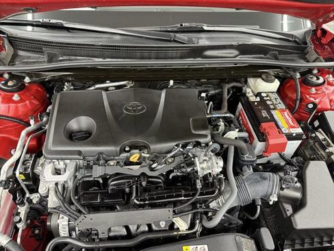 Certified 2022 Toyota Camry SE image 36