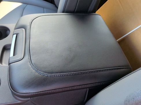 New 2026 RAM 2500 Tradesman image 33