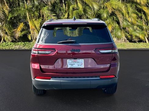 New 2026 Jeep Grand Cherokee L Limited RWD image 4