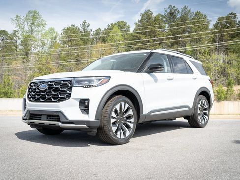 New 2026 Ford Explorer Platinum AWD/4WD image 10