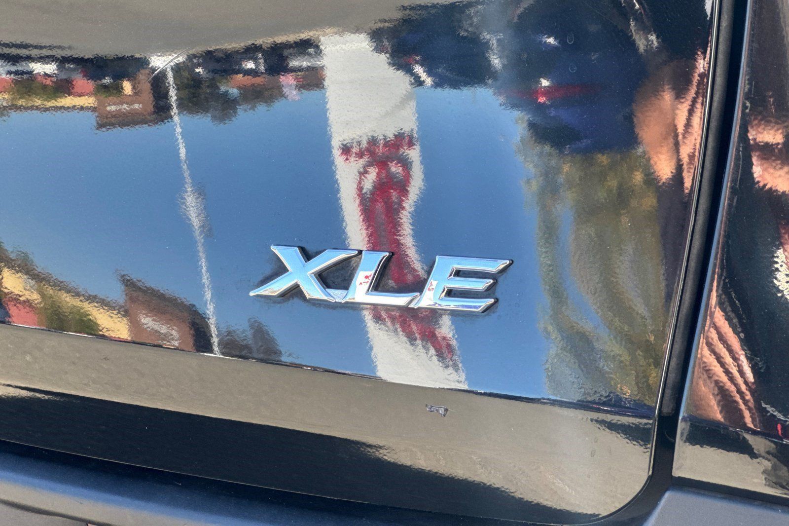 Used 2026 Toyota Sienna XLE FWD image 30