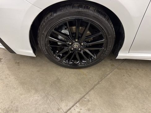 Used 2024 Toyota Camry XSE image 18