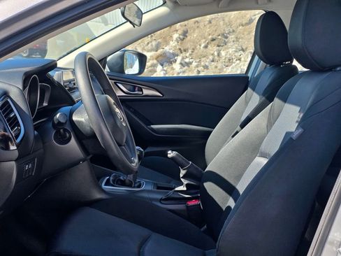 Used 2014 MAZDA MAZDA3 i Sport image 12