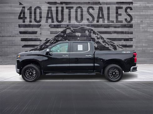 Used 2020 Chevrolet Silverado 1500 LTZ w/ LTZ Premium Package AWD/4WD image 15