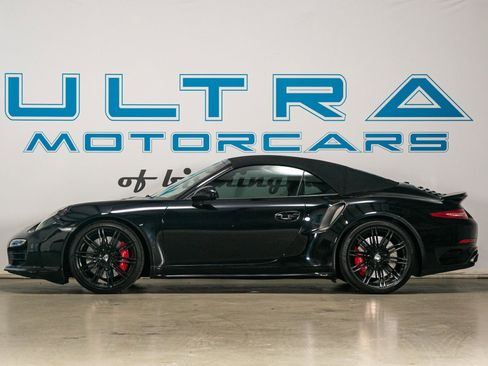 Used 2015 Porsche 911 Turbo image 3