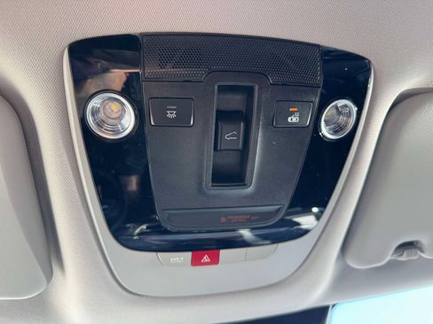 Used 2024 Kia Seltos EX AWD/4WD image 30