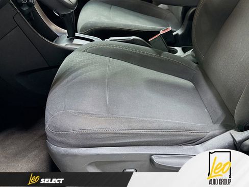 Used 2020 Chevrolet Trax LS w/ Tint and Cruise Package FWD image 21