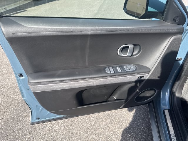 Certified 2023 Hyundai Ioniq 5 Limited AWD/4WD image 10