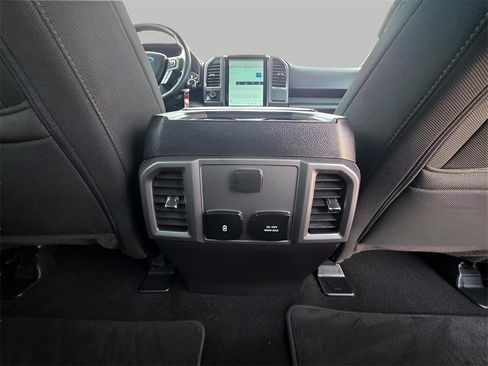 Used 2020 Ford F150 XLT w/ Equipment Group 302A Luxury image 9