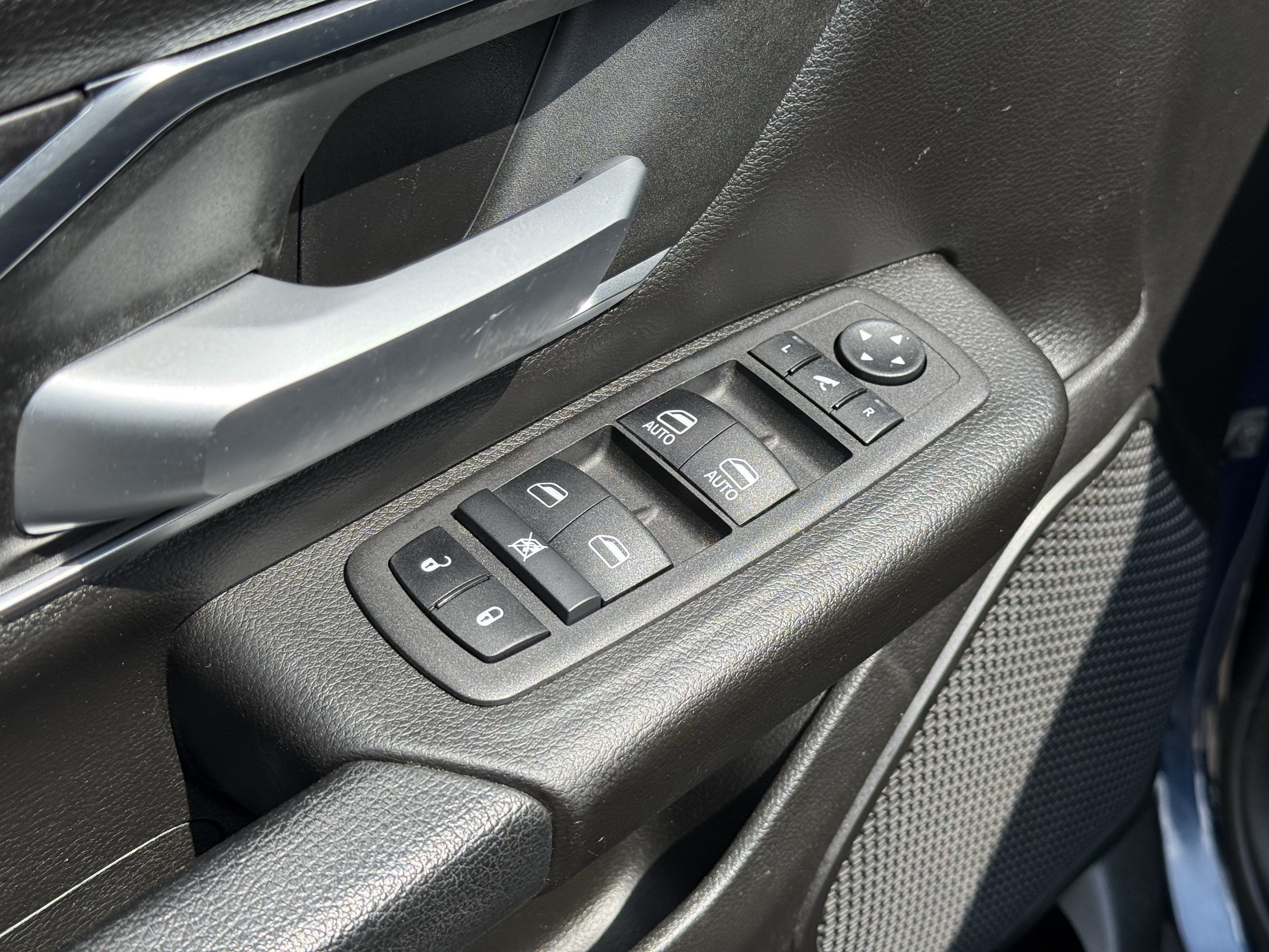 Used 2024 RAM 1500 Big Horn AWD/4WD image 15