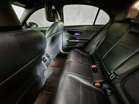 Used 2024 Mercedes-Benz C 300 Sedan image 22
