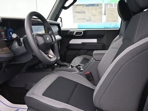 New 2026 Ford Bronco 2-Door w/ Sasquatch Package AWD/4WD image 12