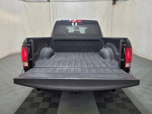 Used 2014 RAM 1500 Express AWD/4WD image 29