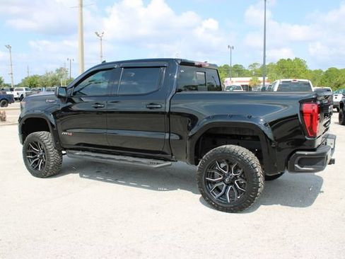 Used 2023 GMC Sierra 1500 AT4 w/ AT4 Premium Package AWD/4WD image 7