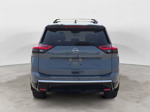 Used 2025 Nissan Rogue Platinum AWD/4WD image 6