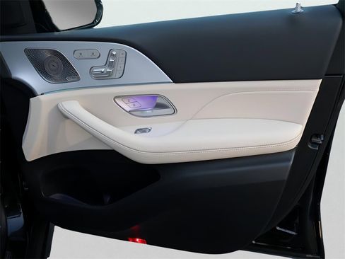 Certified 2025 Mercedes-Benz GLE 350 4MATIC image 13