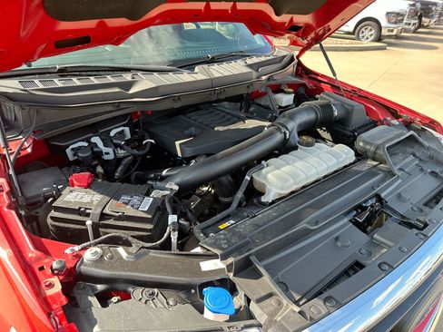 Used 2022 Ford F150 XLT image 24