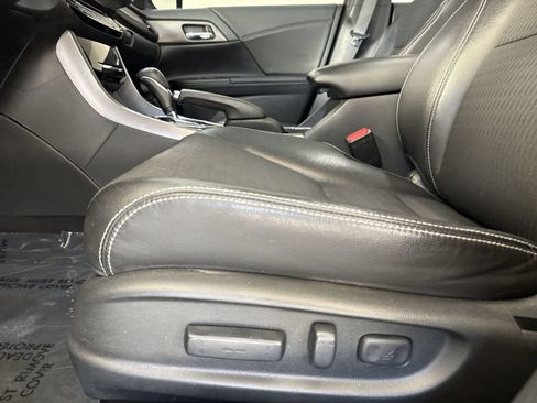 Used 2016 Honda Accord Sport image 20